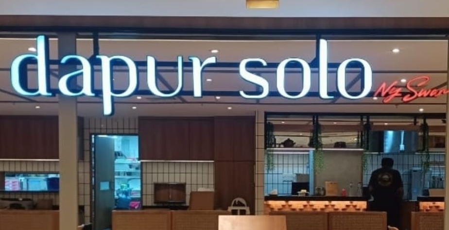 Kontraktor Interior Design dan Jasa Kontraktor Bangun Dapur F&B untuk Cafe dan Restaurant. Menyediakan Jasa Kontraktor Exhaust Fan, Kontraktor MEP, Kontraktor Furniture